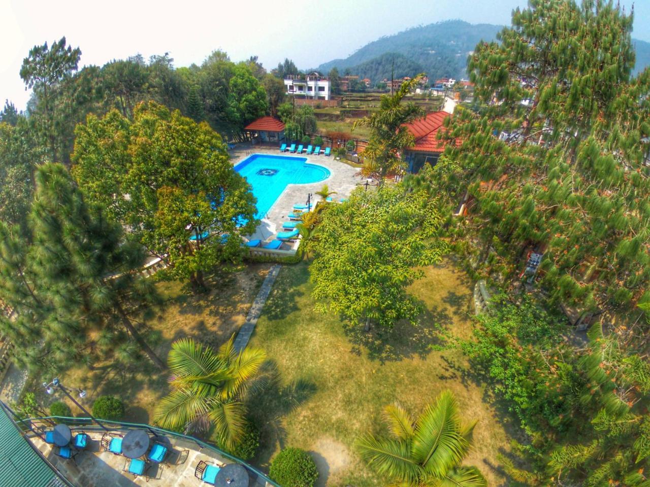 Park Village Resort By Kgh Group Катманду Екстер'єр фото